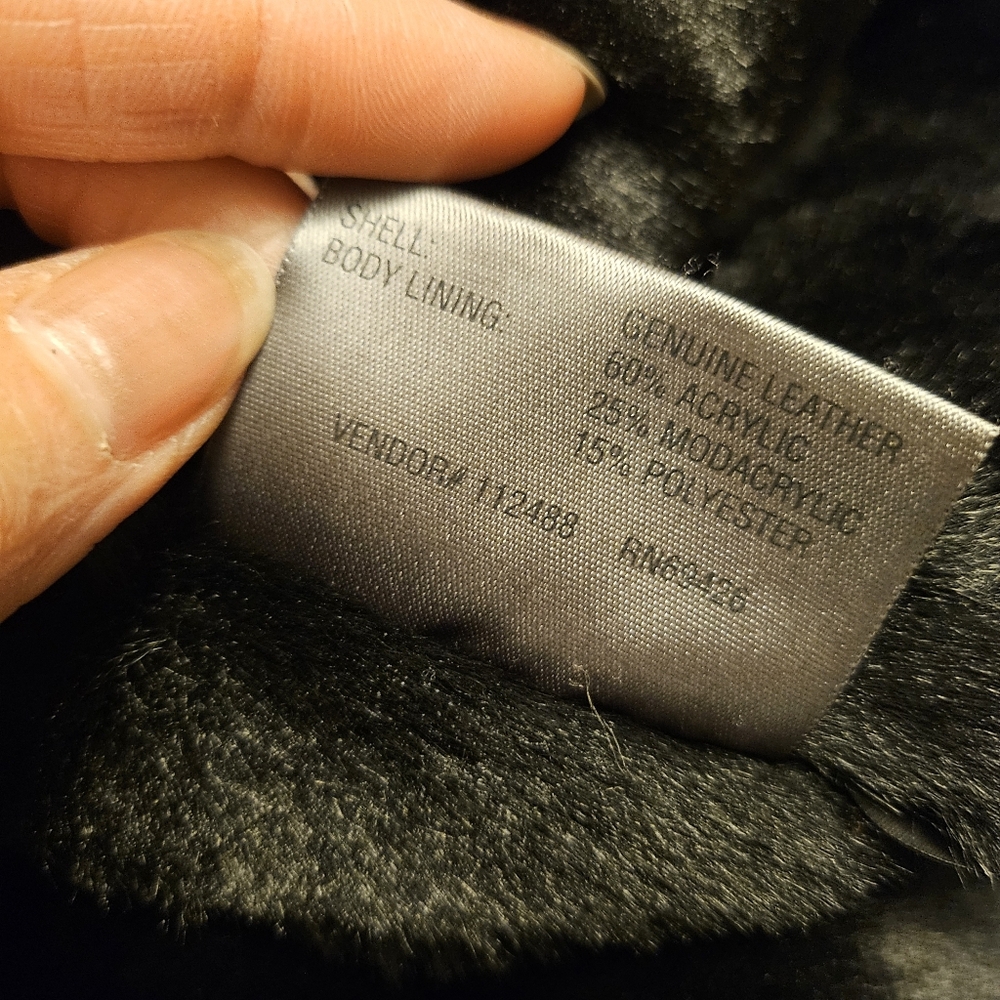 Women's Black Leather Jacket with Fur Trim - Picture 5 of 6